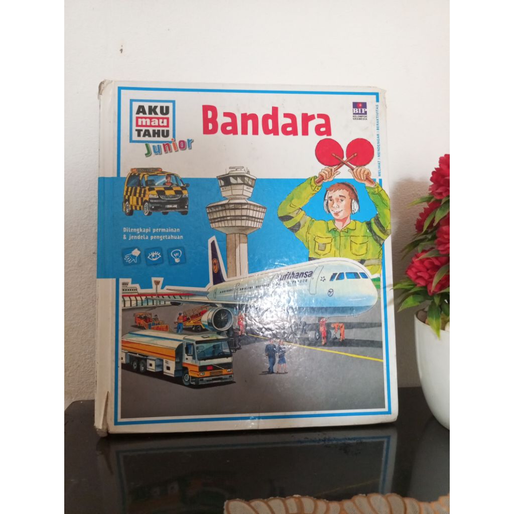 ORIGINAL BUKU - AKU MAU TAHU JUNIOR, BANDARA