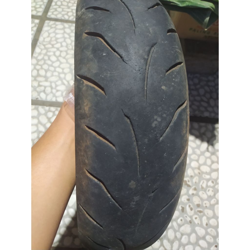 Ban copotan 110/70-13 Maxxis Victra r13 NMAX