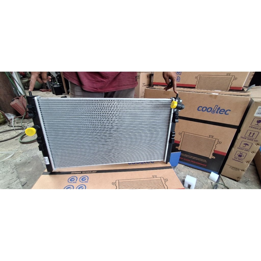 radiator mitsubishi new outlander