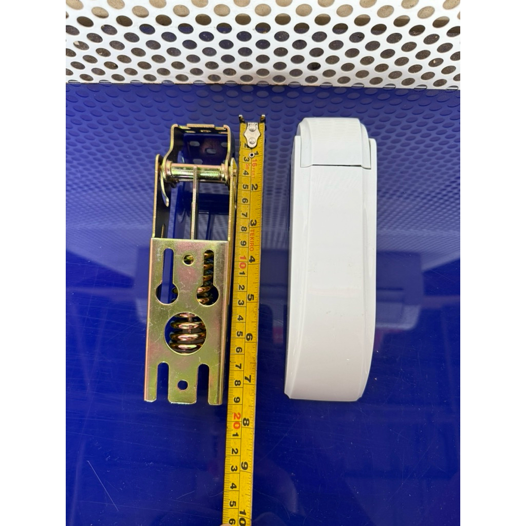 Engsel Pintu Freezer Box Kapasitas 400 Liter hingga 1200 Liter