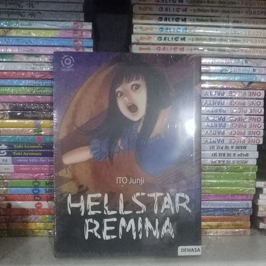 Komik Hellstar Remina