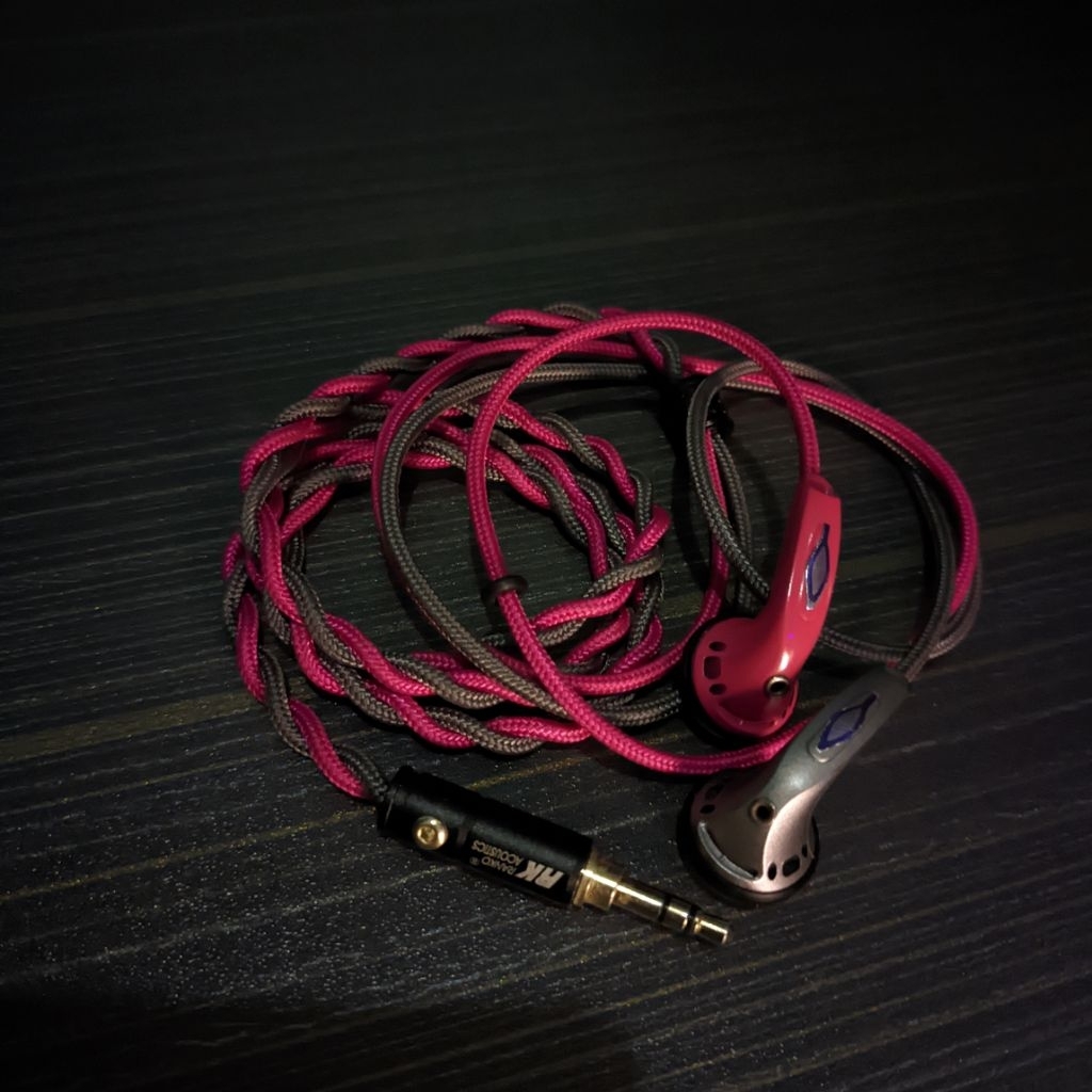 earbud by budaudio second jack 3.5