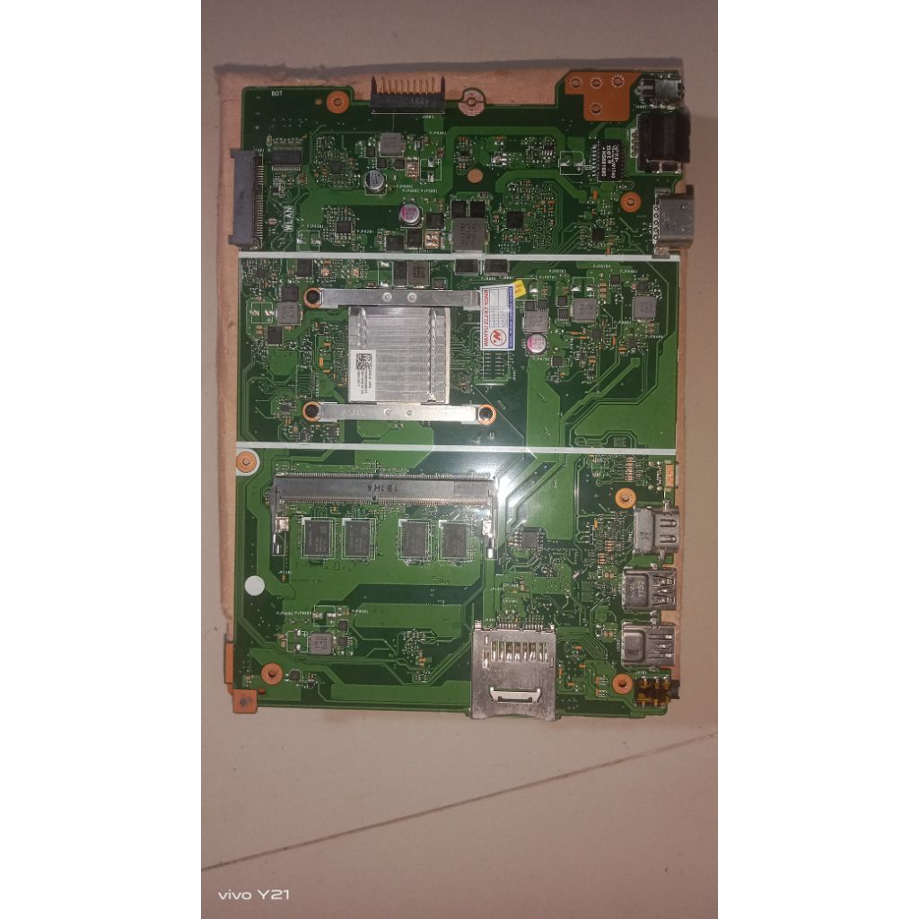 mainboard asus x441ba AMD A9, cabutan normal