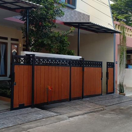 Pagar GRC Motif Kayu Anti Rayap Tahan Lama Untuk Pagar Sleding Lipat Dorong