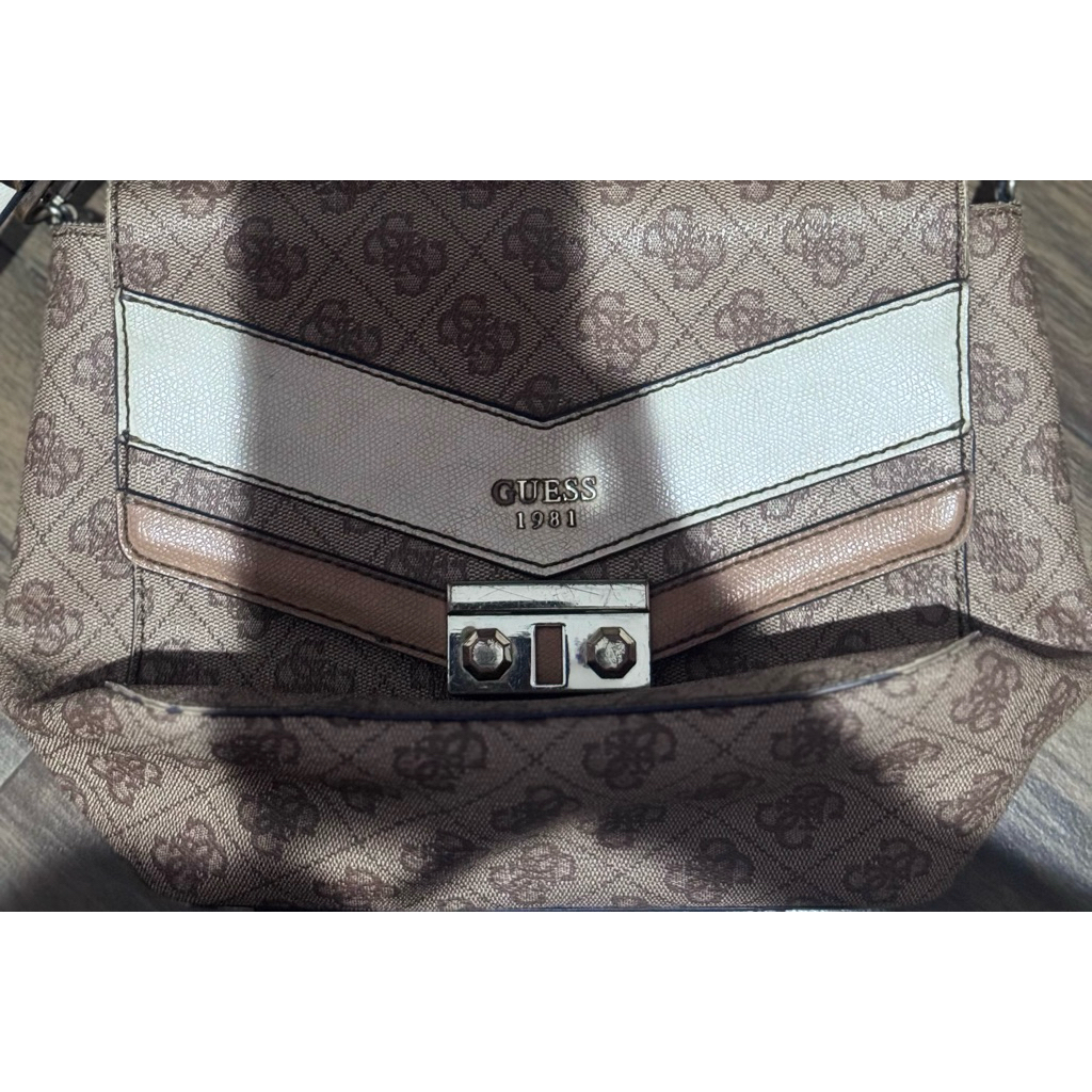 tas guess ori