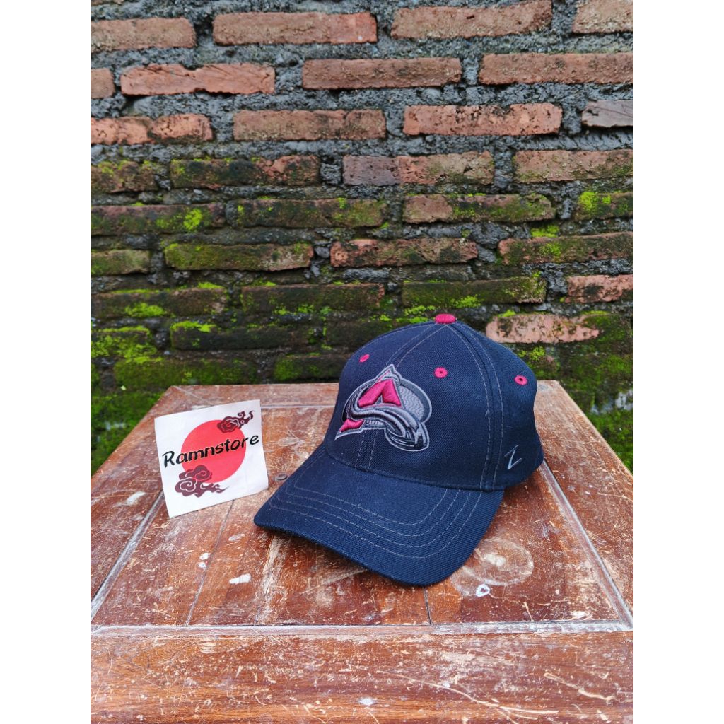 topi nhl colorado avalanche by zephyr build up