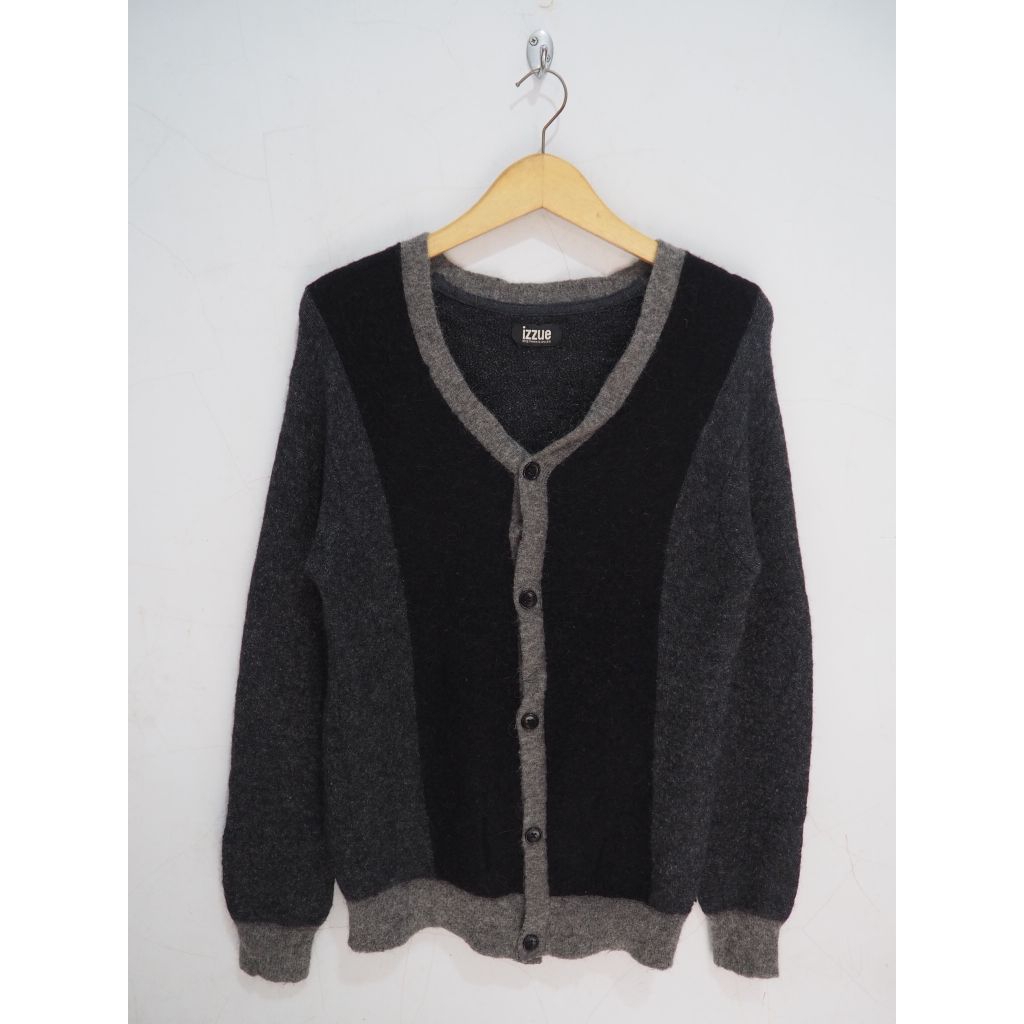 IZZUE KNIT CARDIGAN