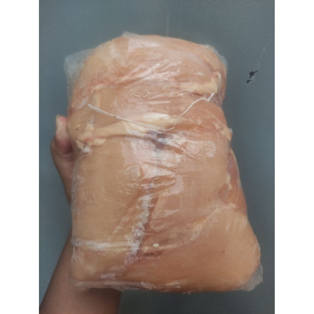 Dada Ayam Fillet 2kg / Chicken Breast Fillet