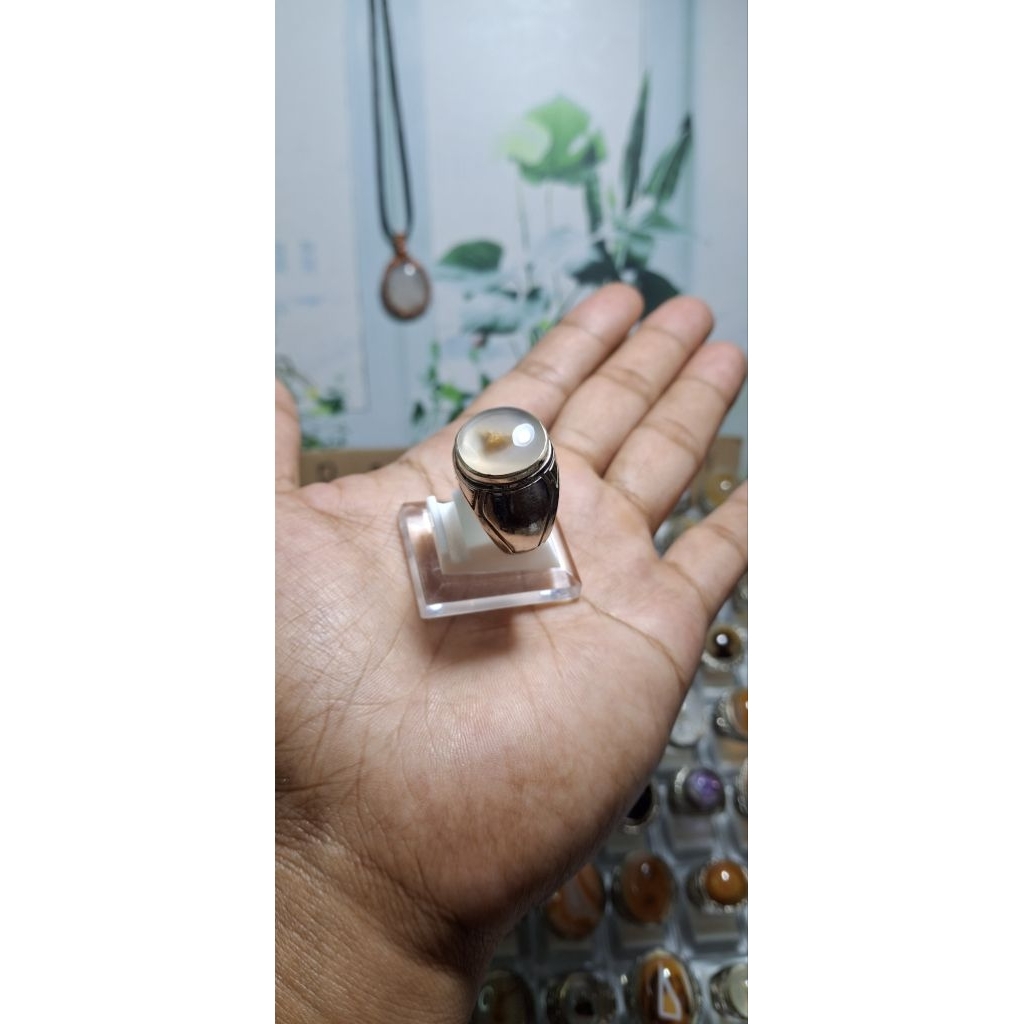 COD AKIK TERMURAH YAKUT SEMU PUTIH SEGITIGA RING 8