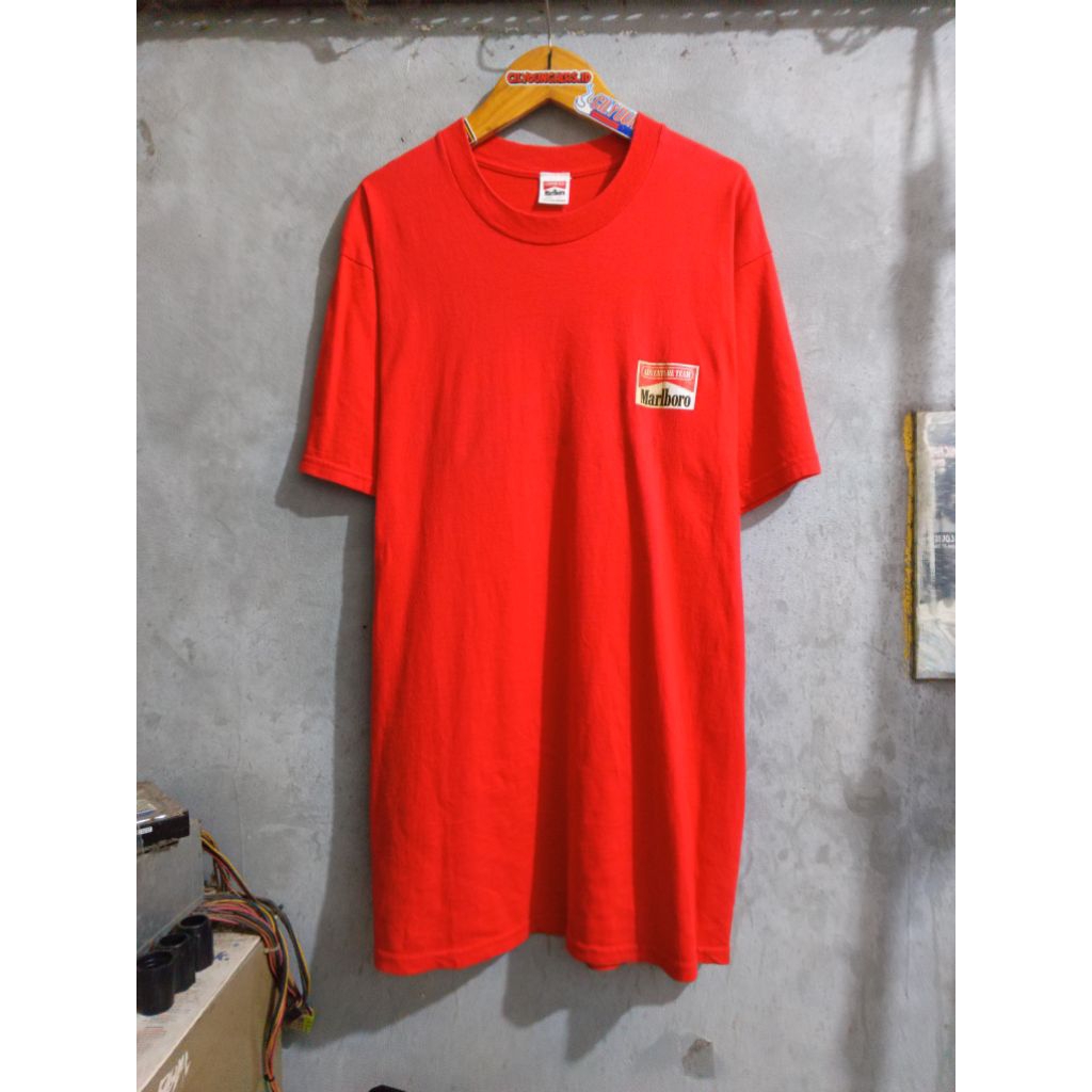 MARLBORO ADVENTURE TEAM vintage shirt