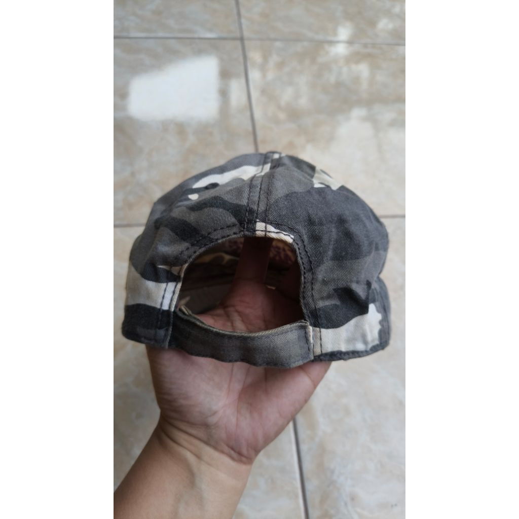 Topi Lakers original