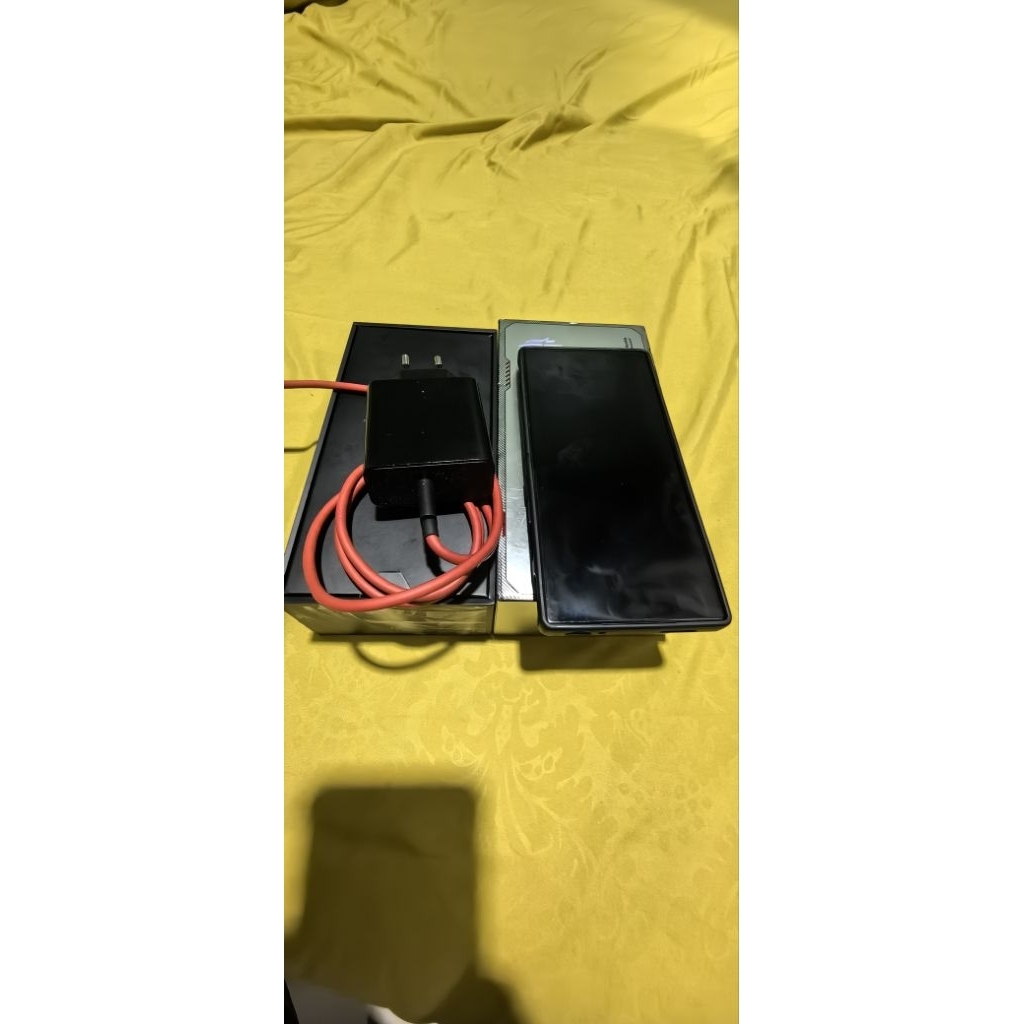 red magic 8s pro 12/256