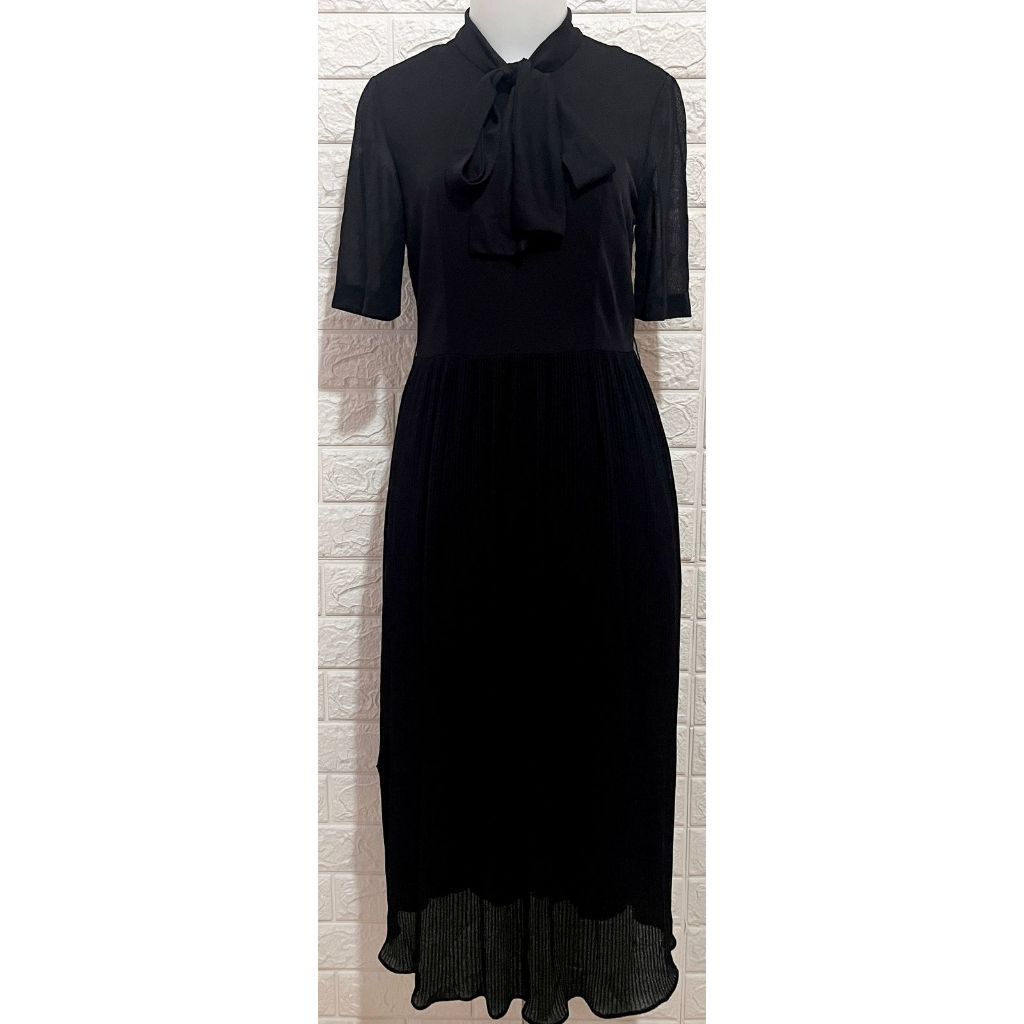 DRESS PLISKET HITAM SIMPEL KOREAN STYLE