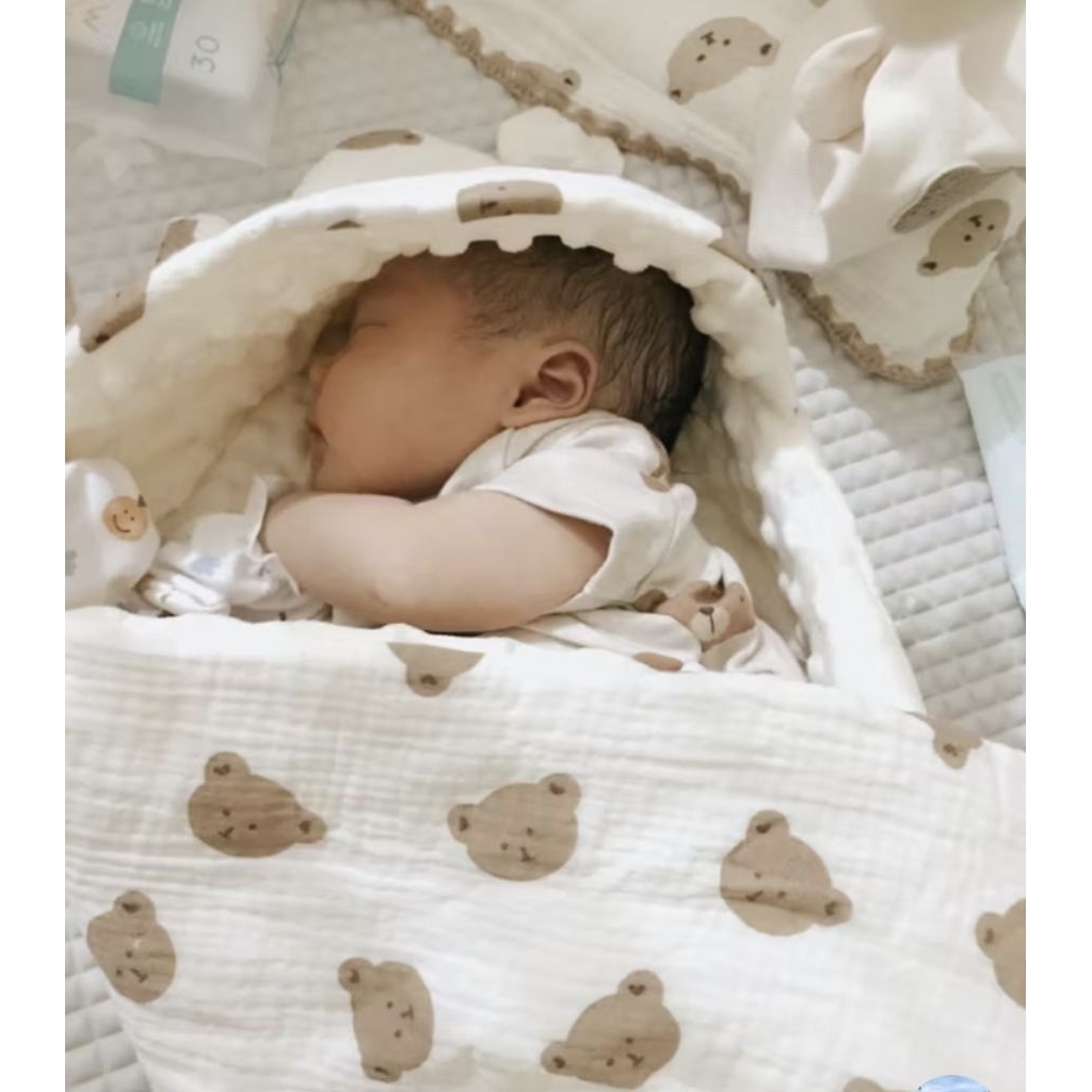 PRELOVED - Selimut Bedong Hoodie Topi Bahan Muslin Bear Sleeping Bag Baby Bayi Newborn Balita