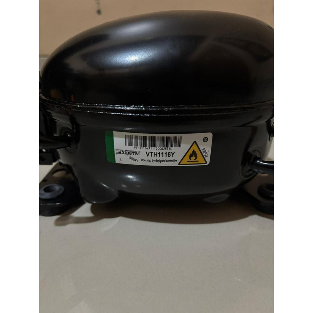 KOMPRESOR KOMPRESOR KULKAS AQUA INVERTER
2 PINTU VTH1116Y r600