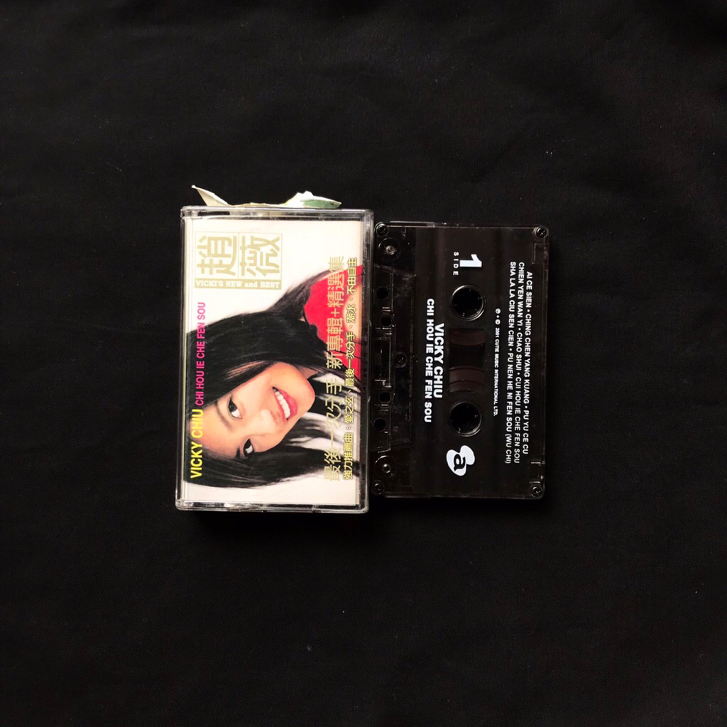 Kaset Vicky Chiu - CHI HOU IE CHE FEN SOU / Vicki's New and Best