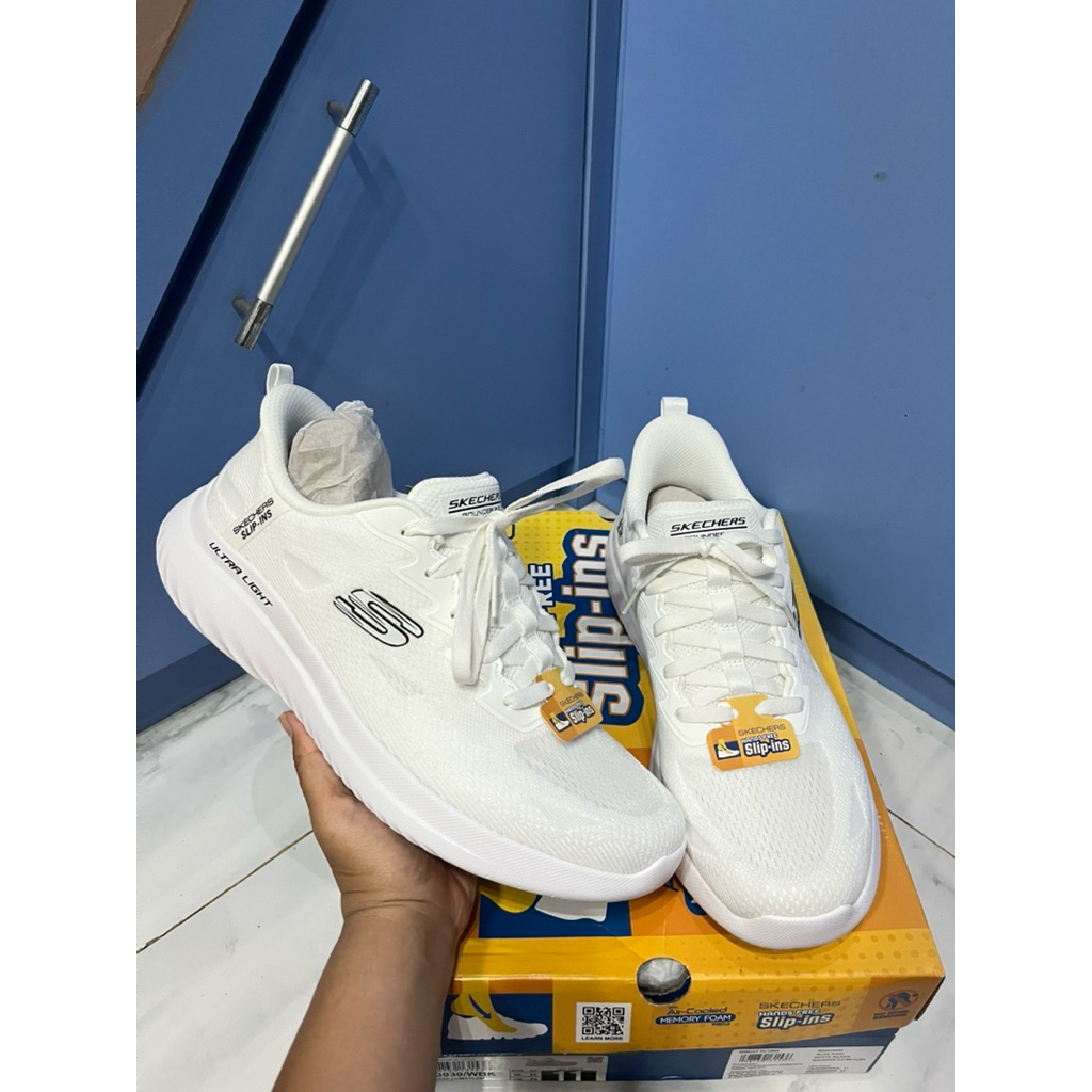 Sepatu Skechers men slip ins dengan tali full white/ putih Bounder 2.0 ukuran 45 sale 70% (233030/WB