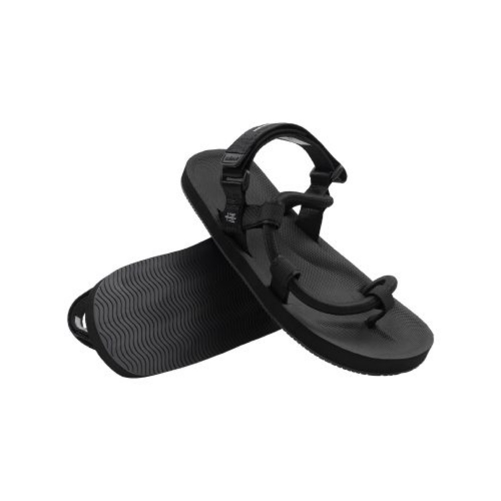 BARSTE Maternal Disaster strap sandals
