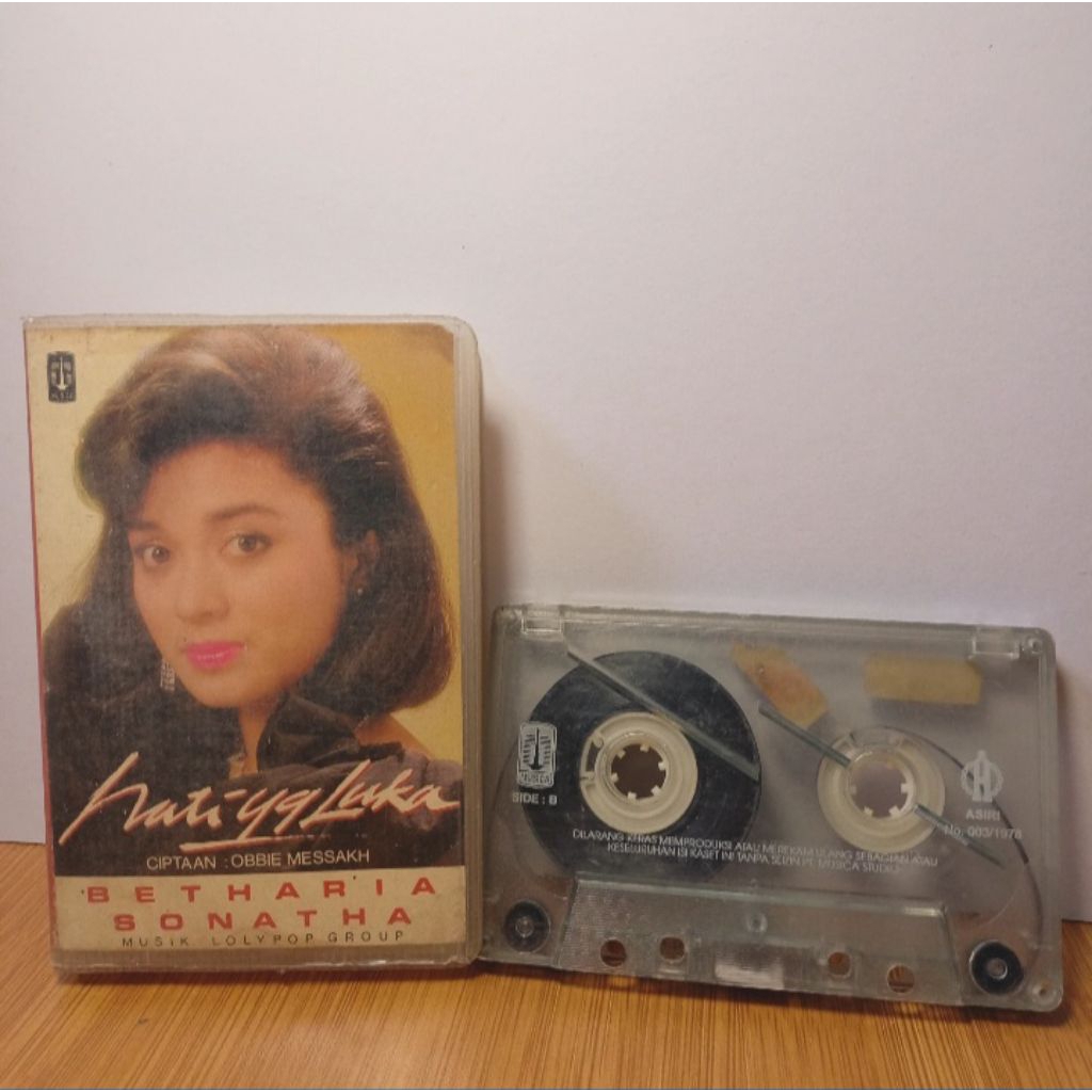 Kaset Betharia Sonata - Hati Yang Luka