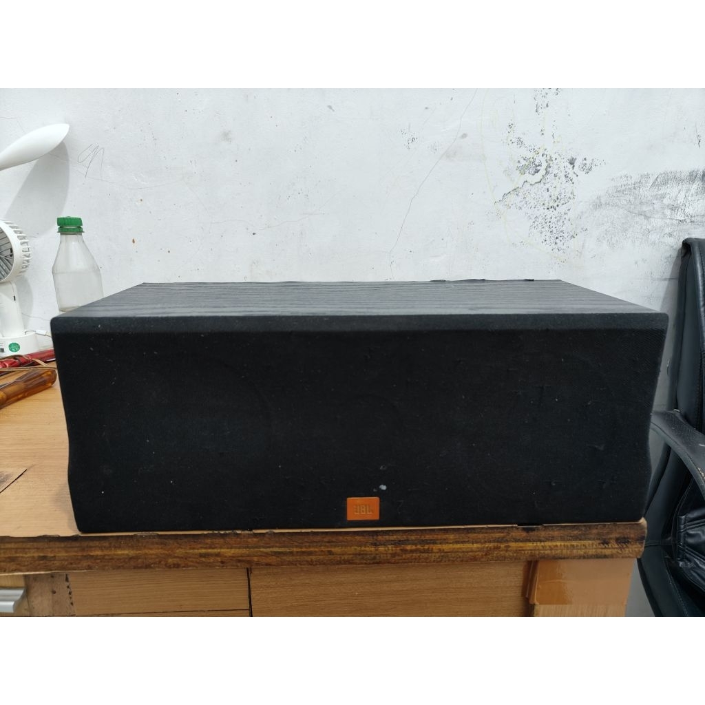 speaker center jbl CS100