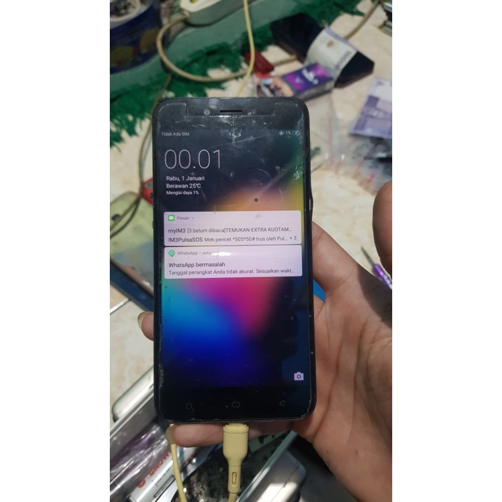 LCD TOUCHSCREEN OPPO A71 2018 MULUS SEPERTI DI GAMBAR LAYAK PAKAI SENTUHAN AMAN ORIGINAL COPOTAN BER