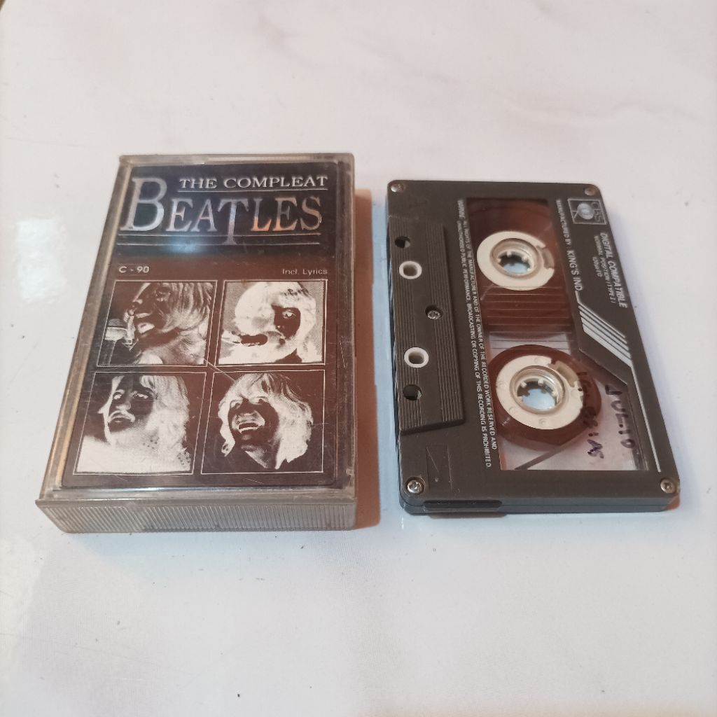 Original Kaset Pita Tape Musik Band The Beatles Best Complete
