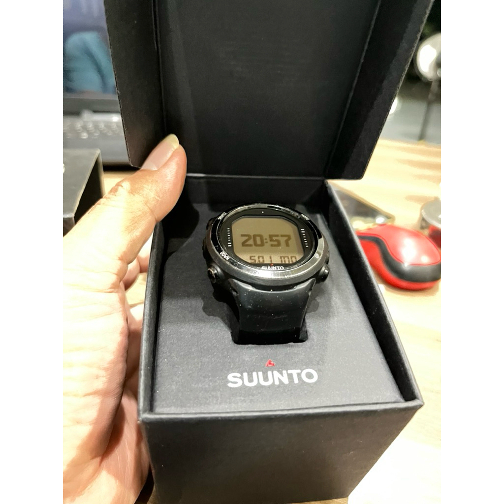 suunto d4i novo black edition