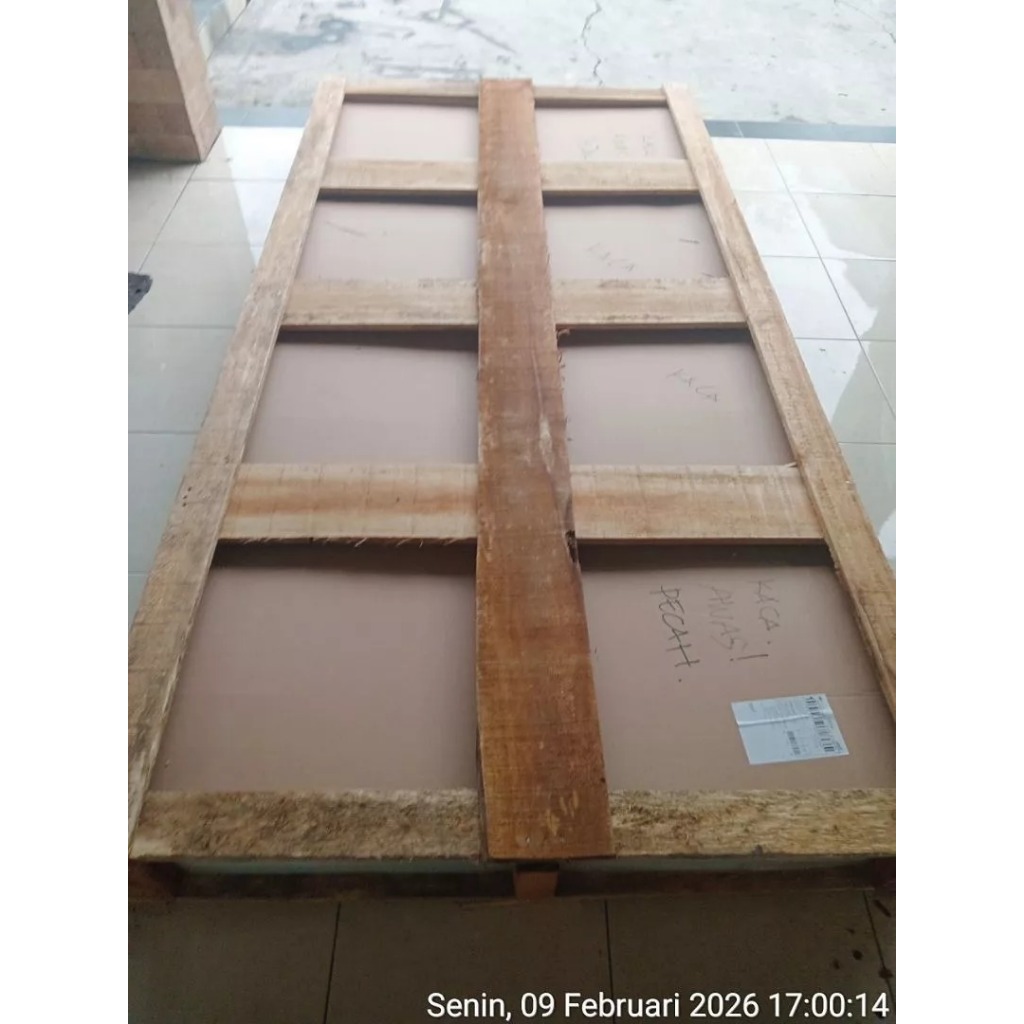 (KHUSUS LONGI 650WP) PACKING KAYU UNTUK SOLAR PANEL (Berisi 1-4 Lembar Solar Panel)