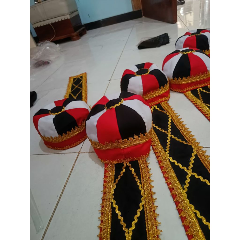 topi bidayuh topi adat Kalimantan