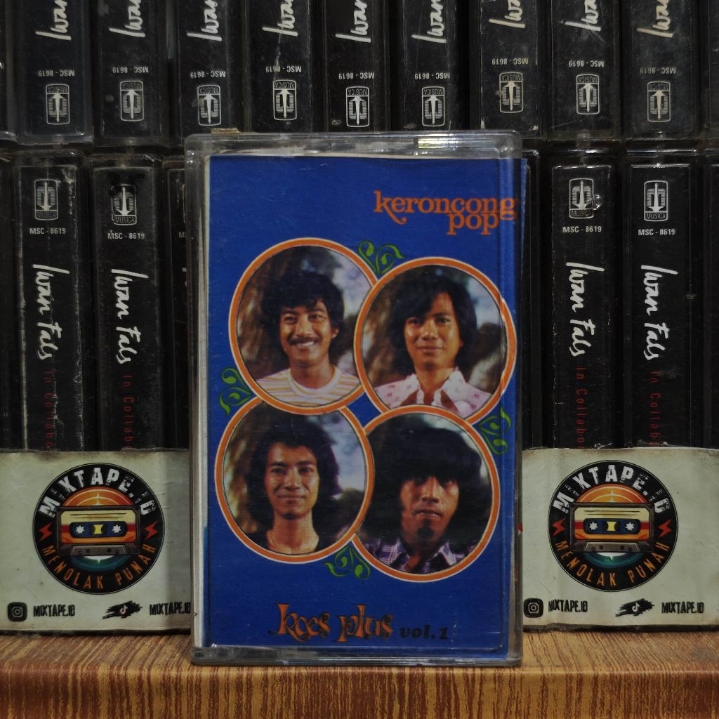 Kaset - Koes Plus - Pop Keroncong Vol 1 - Radio Tape - Kaset Pita - Radio - Pemutar Kaset - Retro - 