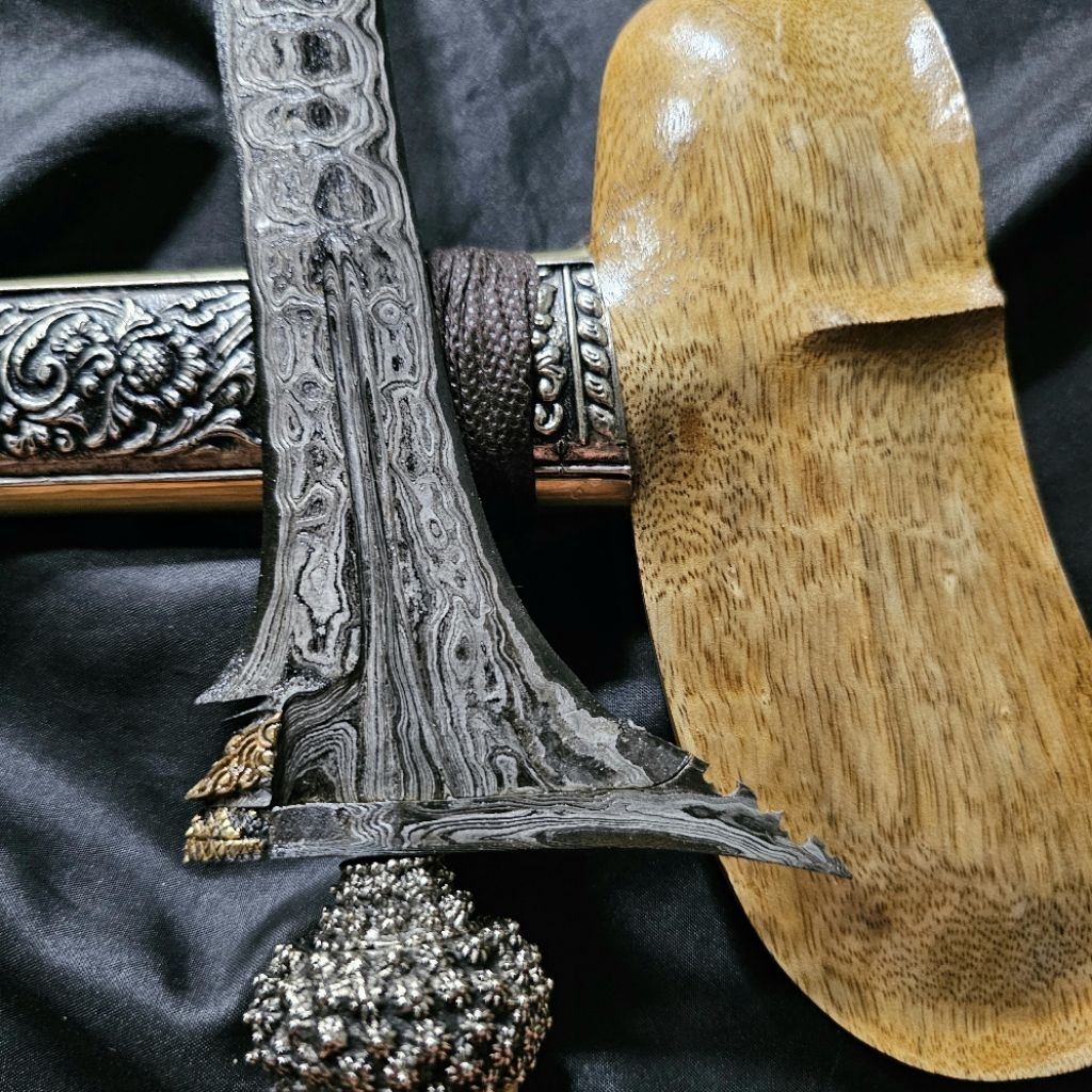 Keris Pasopati Kinatah Panji Wilis Pamor Melati