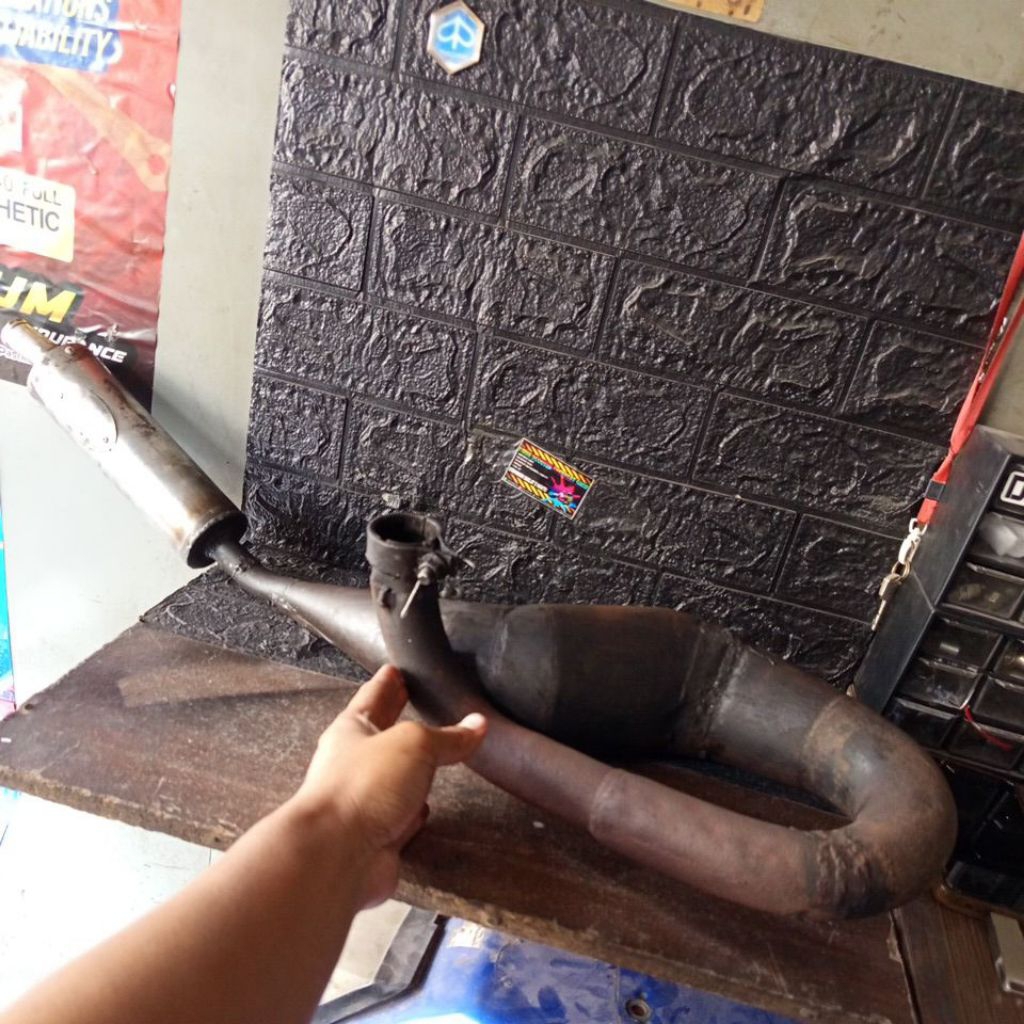 knalpot racing vespa