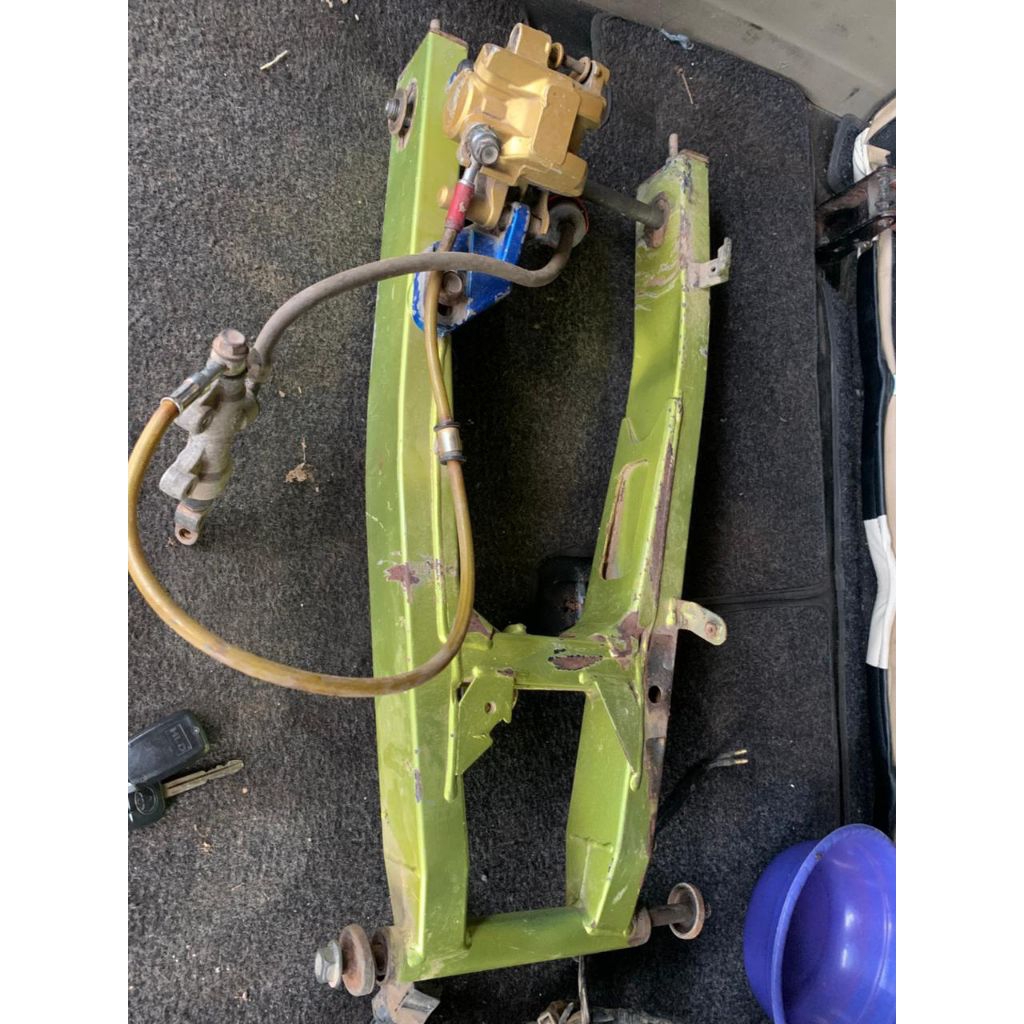 swing arm New Vixion