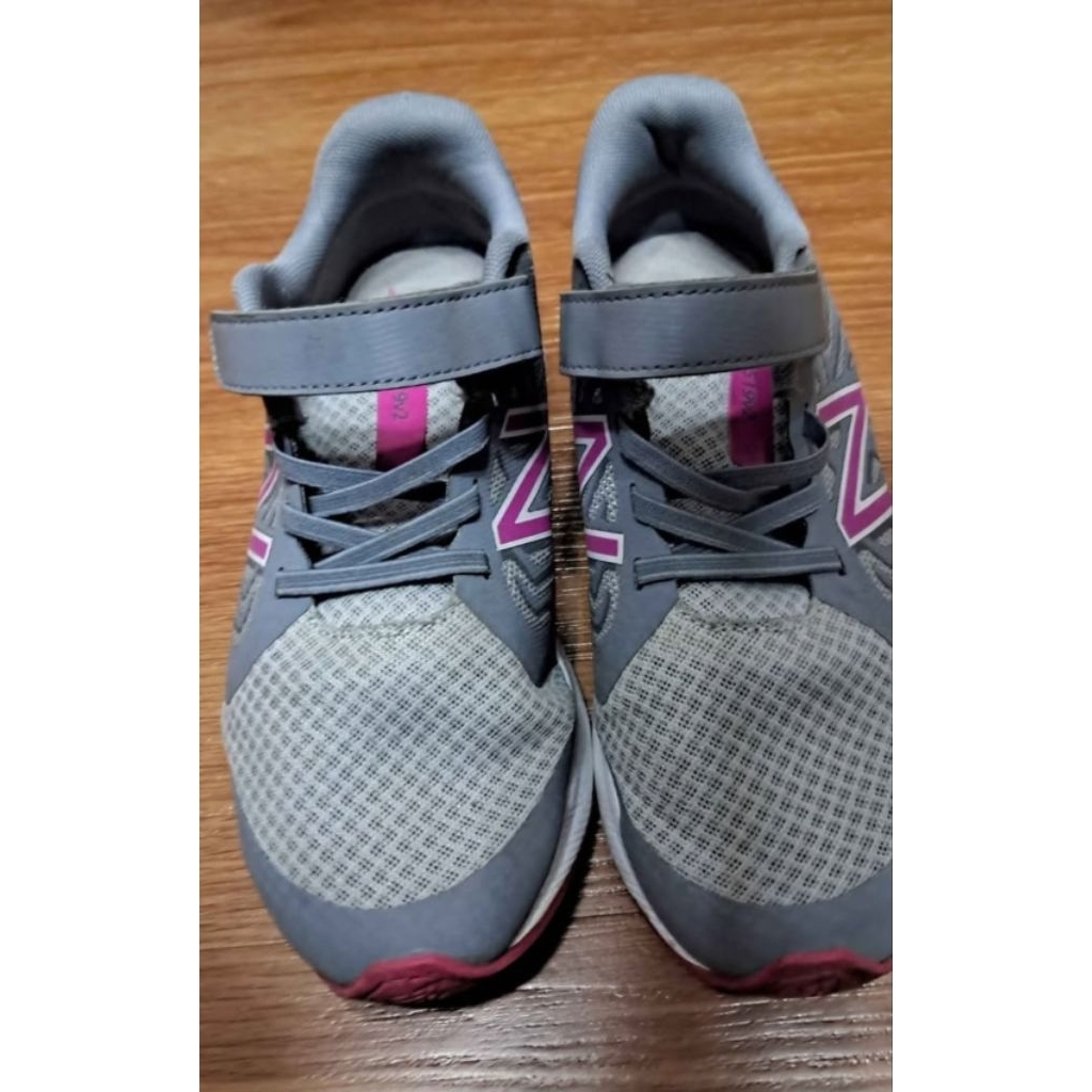 sepatu wanita nb size 36 original (pl)