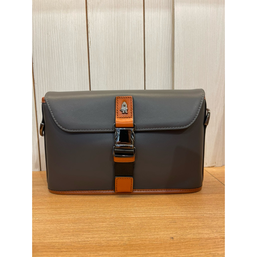 Clutch / Messenger Bag Pria Hush Puppies Original