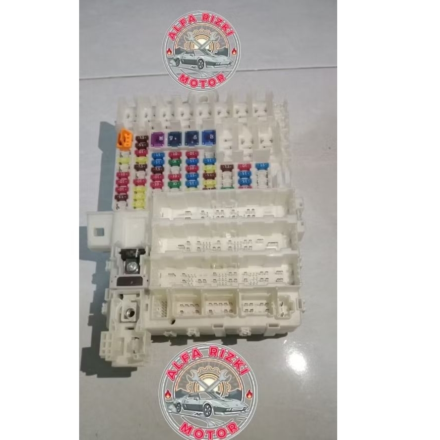 fuse box Honda jazz ge8 TFO-F030