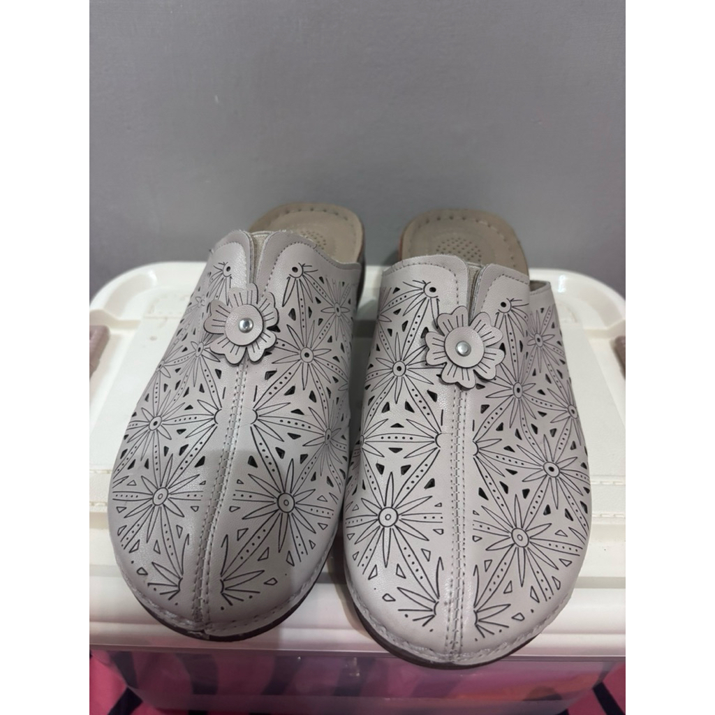 Spaletti sandal slop wanita