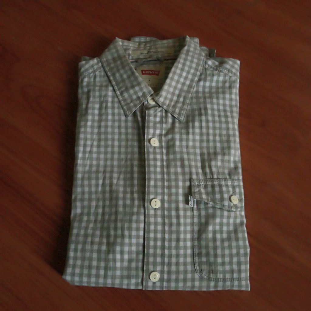 Preloved kemeja levis Original 100%