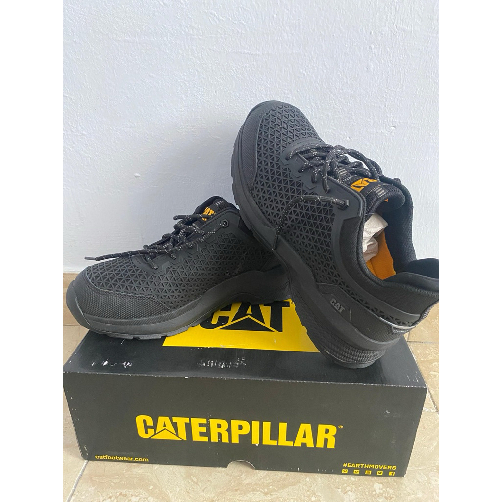 Sepatu Caterpillar ORIGINAL safety shoes - second like new