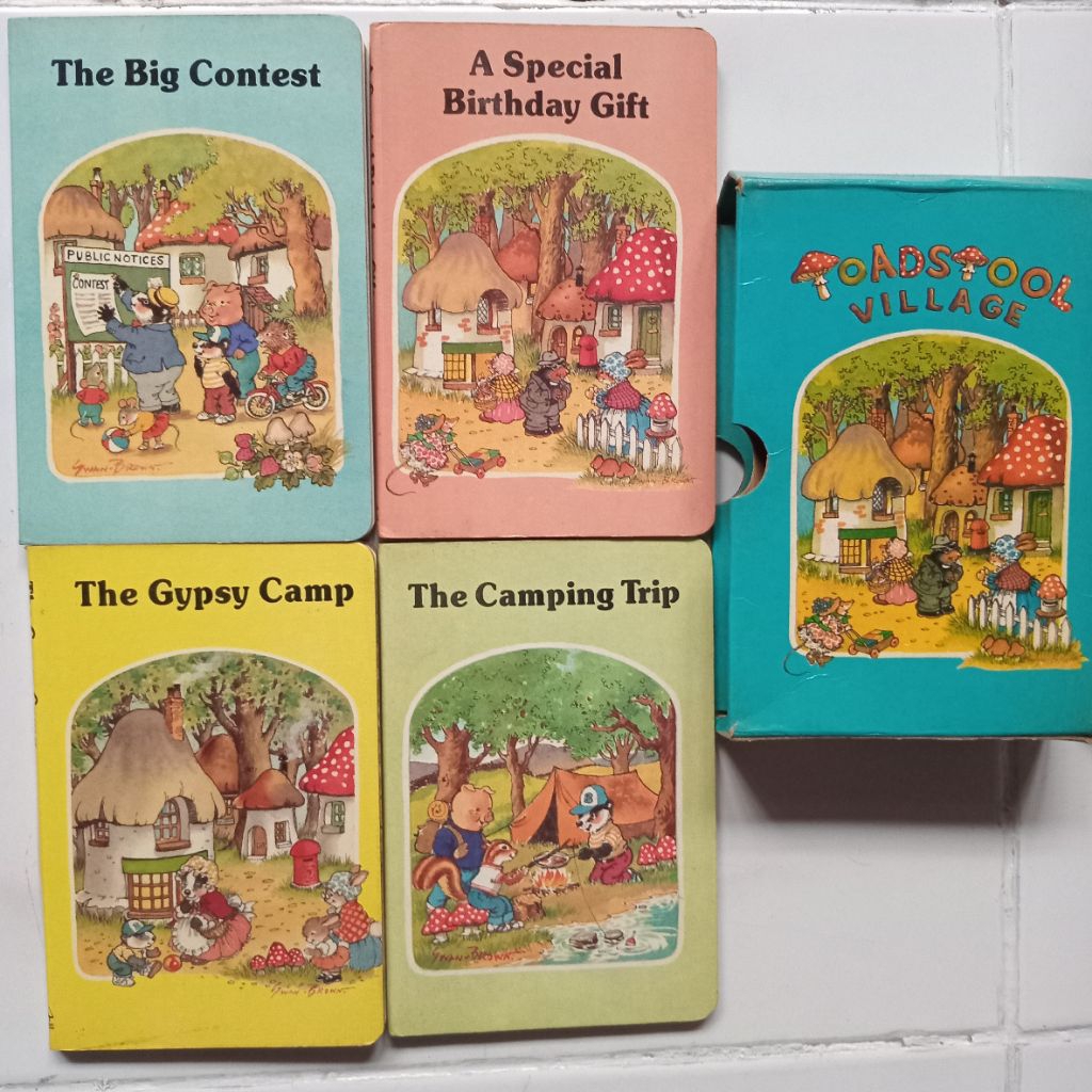 Buku Cerita Mini Toadstool Village