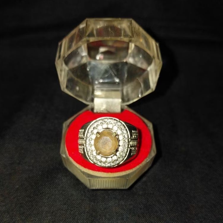Batu Akik Yellow Citrine (Kecubung Kuning)