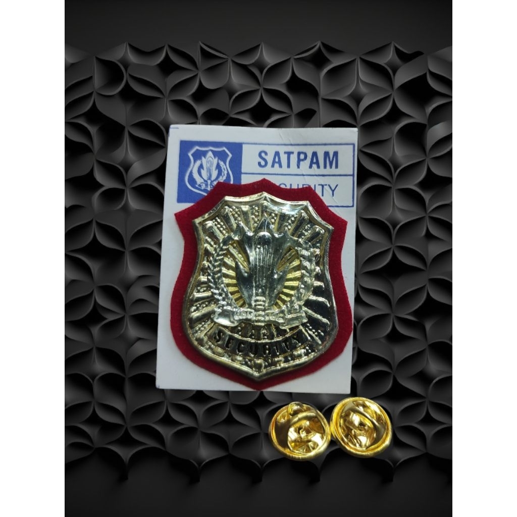 Lencana pin satpam sedang 3,8 cm untuk safari