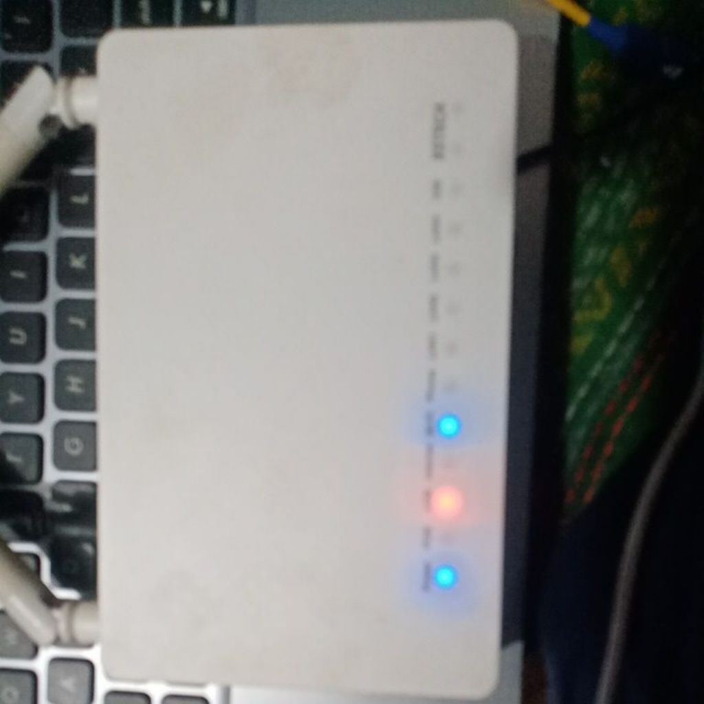 ROUTER ONT XPON MODEL XSF609 / ZX - F663 NV3a / XPON F663NV3a