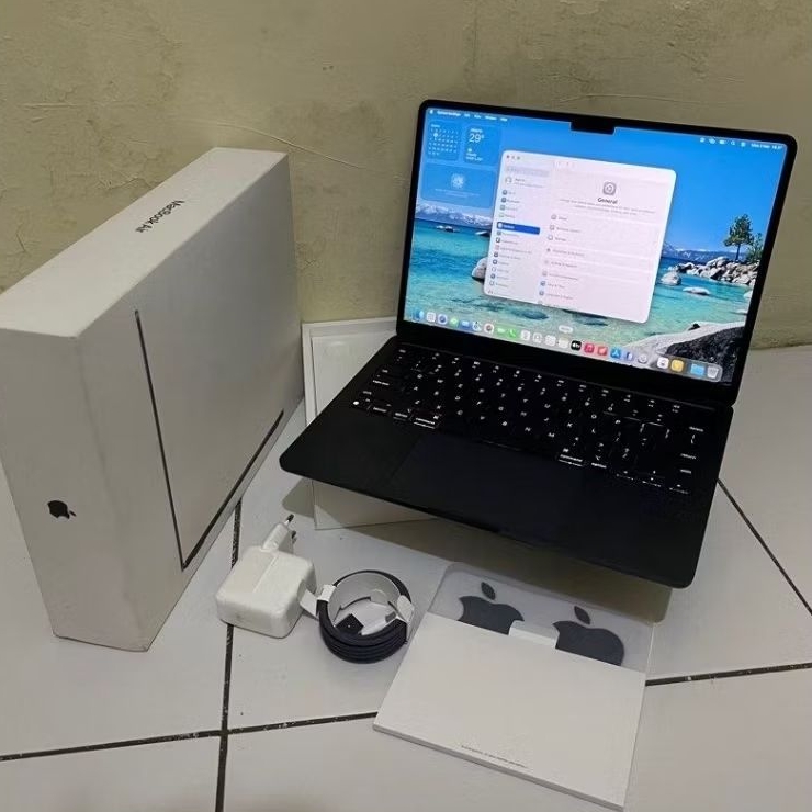 Apple Macbook Air M3 2024 13inch 8/256GB Fullset Ex Display iBox