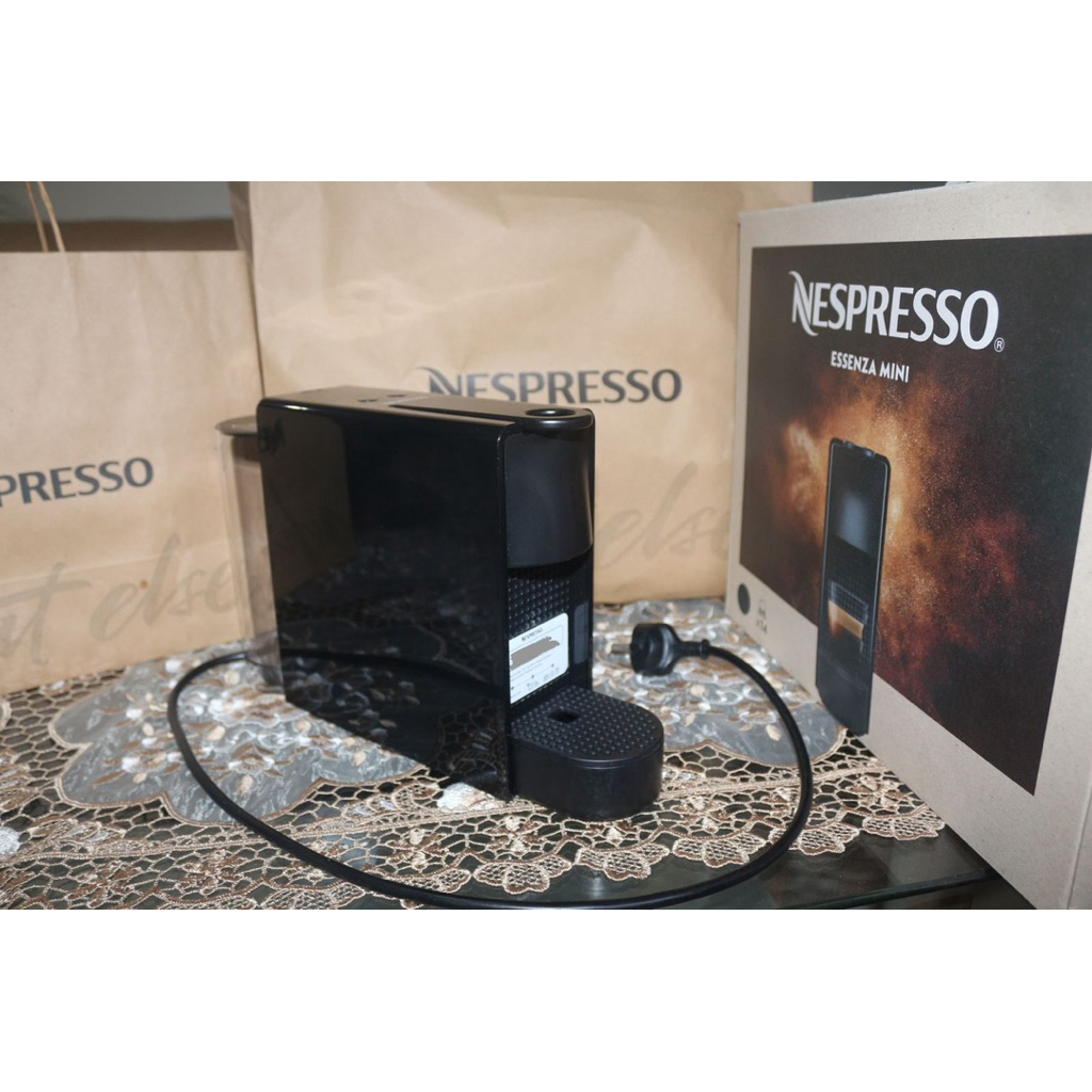 NESPRESSO Essenza Mini Coffee Machine