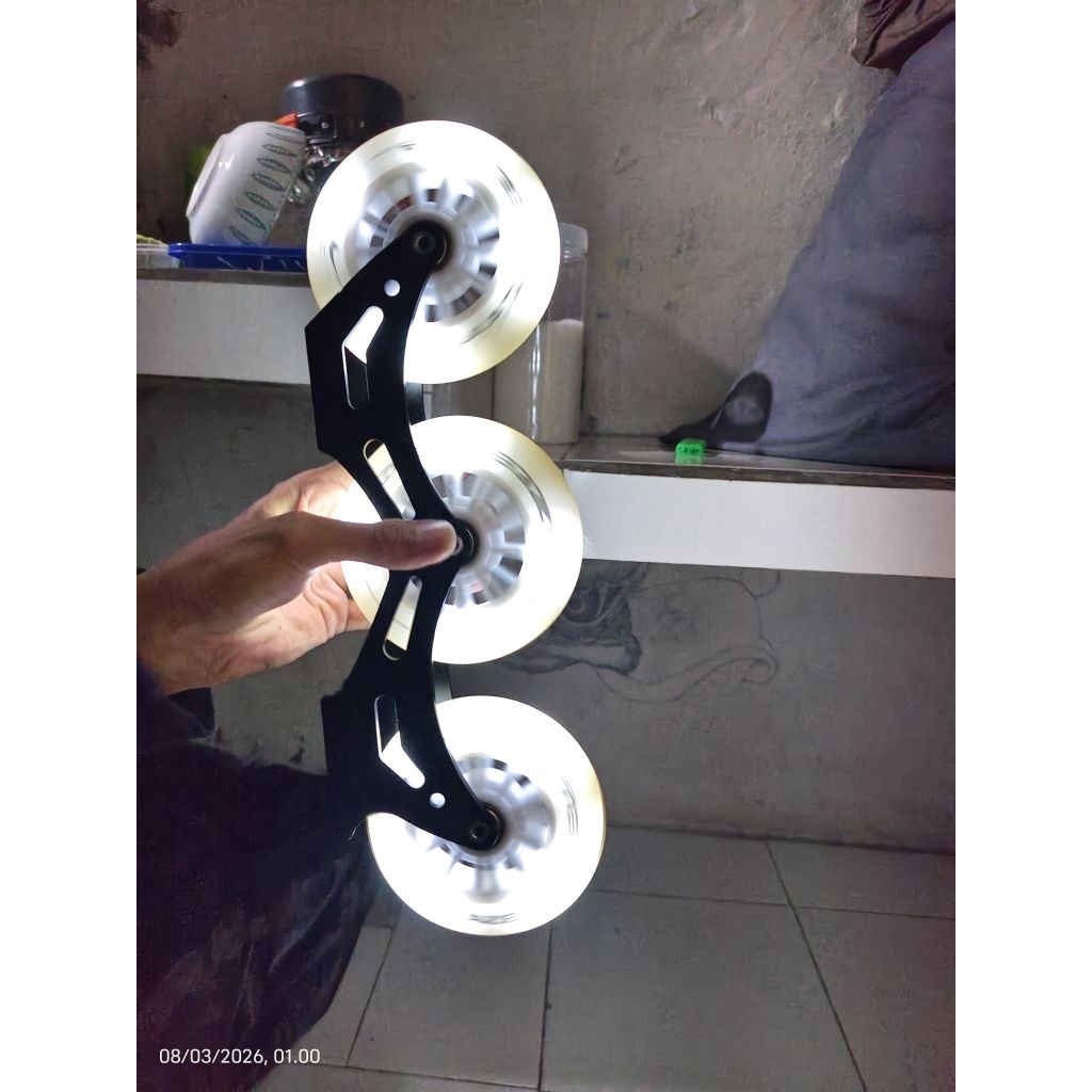RODA SEPATU RODA FLYING EAGLE LAZER WHEELS ULTRA 110mm