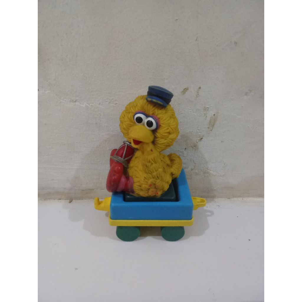mainan figure big bird sesame street