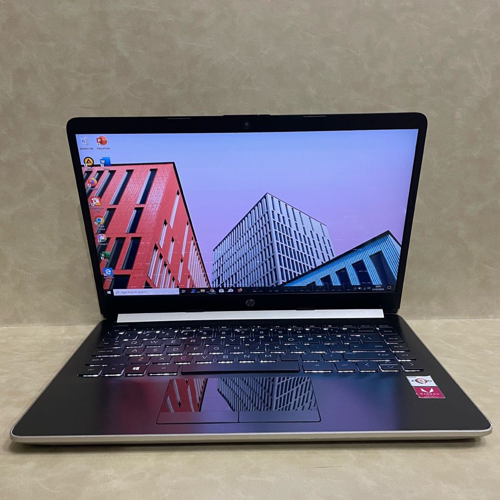 Laptop second murah HP 14s-DK0115AU AMD Atlon 300U RAM 8GB/SSD 256GB/HDD 1TB Radeon vega 3 14”FHDIPS