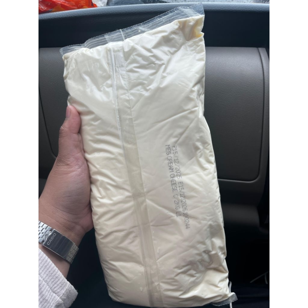 MEG CREAM CHEESE POLOSAN 2KG ORI MEG