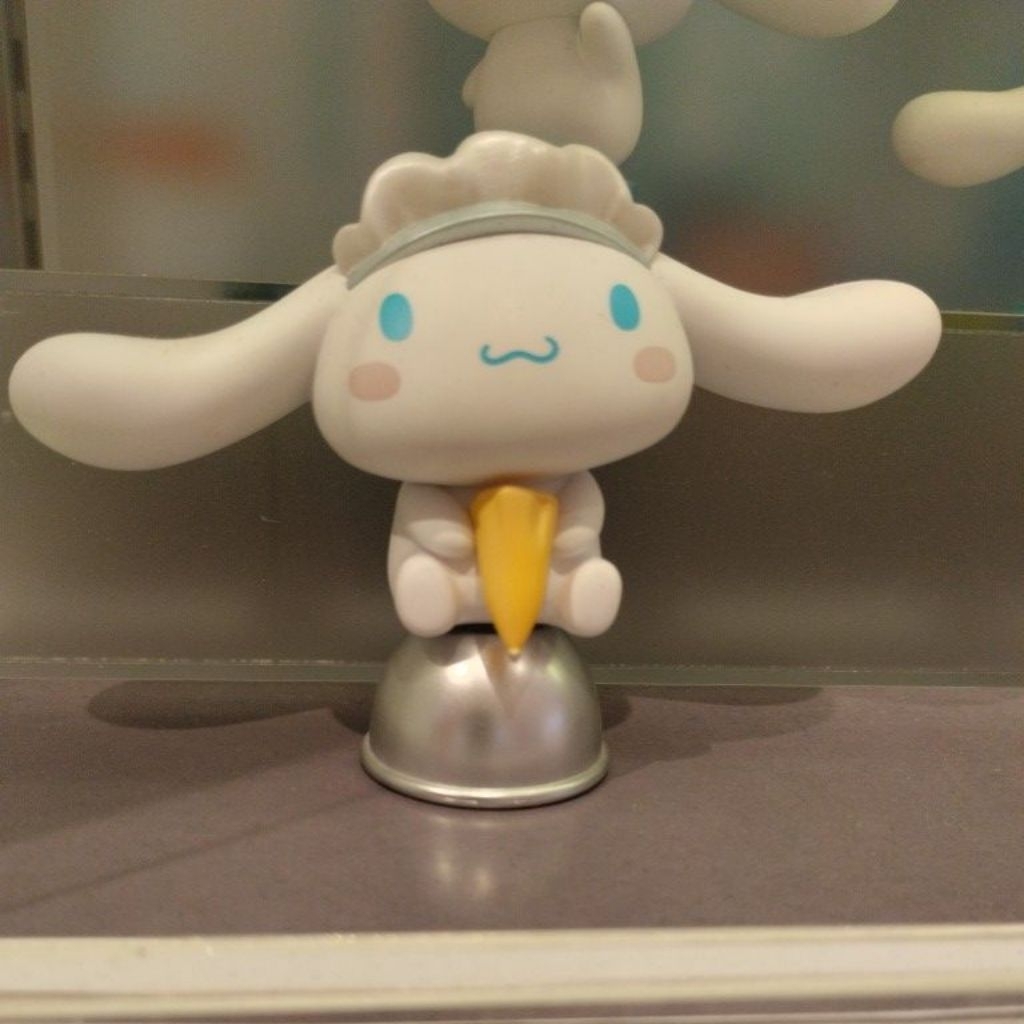 Cinnamoroll selected Official Blindbox figure SECOND HAND